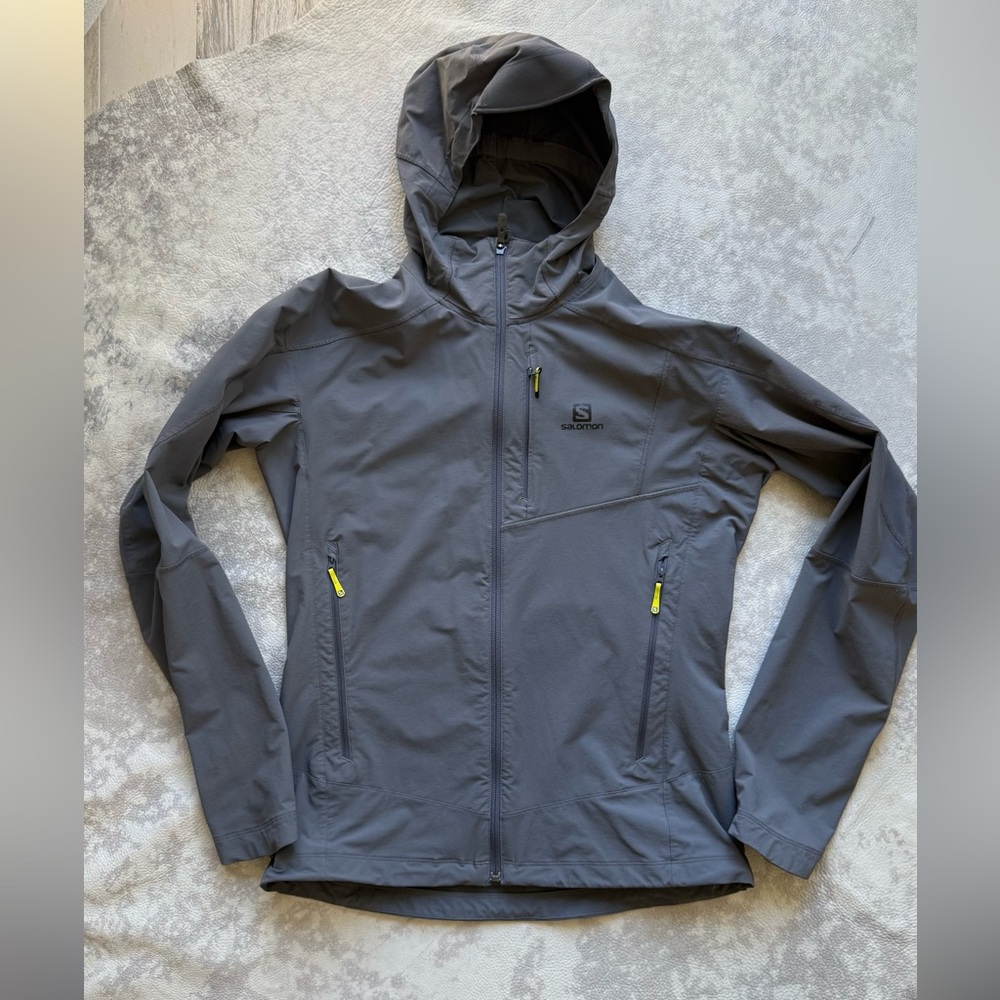 Salomon light hoodie softshell size medium